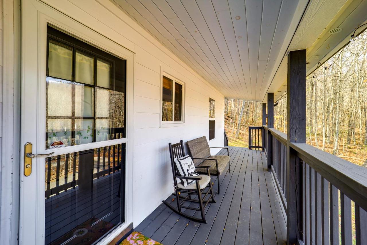 Pet-Friendly Spruce Pine Cabin With Private Fire Pit Exterior foto