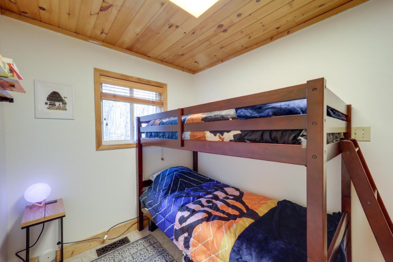 Pet-Friendly Spruce Pine Cabin With Private Fire Pit Exterior foto